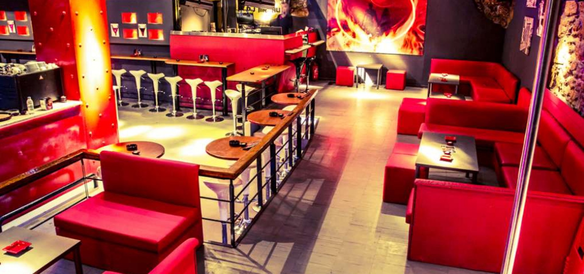 «Ανάκριση» ιδιοκτήτη του «2+2 Swingers Club» - Μέρος Β'